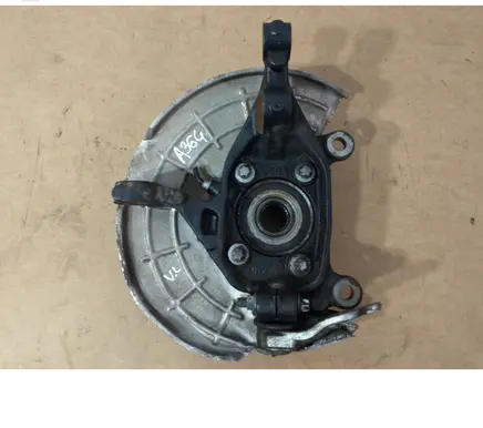 Jeep Renegade Front wheel hub spindle knuckle