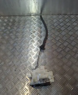 Audi A5 8T 8F Front door lock 8J2837015A