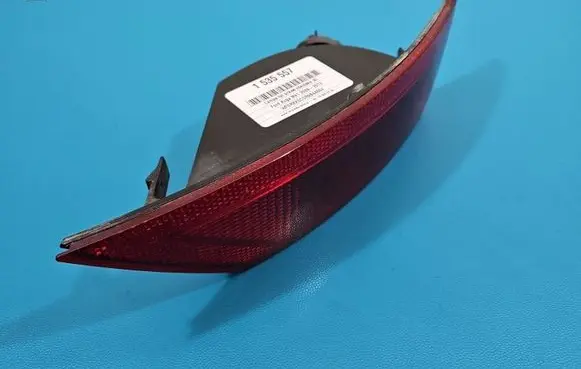Ford Kuga I Rear bumper light IMPRK1535557