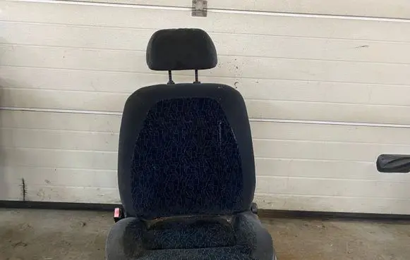 Renault Laguna I Front driver seat 