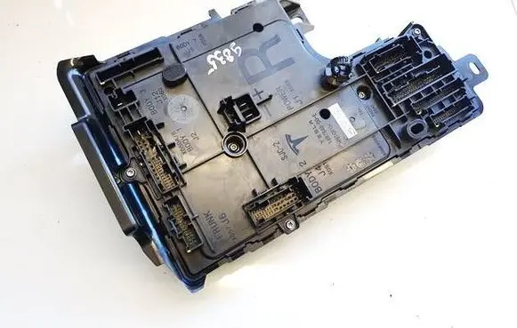 Tesla Model Y Comfort/convenience module 149784800e