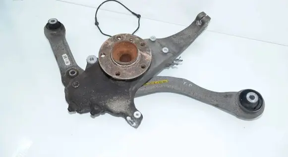BMW 5 F10 F11 Front wheel hub 6775770 31216775770 4082760