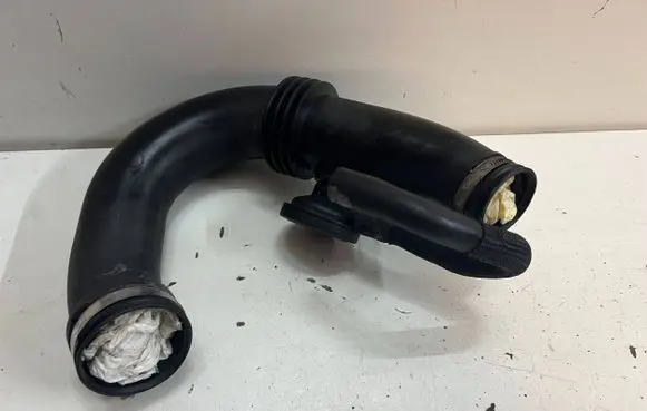 Renault Clio III Intercooler hose/pipe