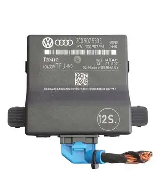 Volkswagen PASSAT B6 Gateway control module 3C0907530E 3C0907951 404339