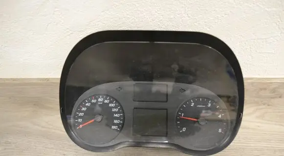 Mercedes-Benz Sprinter W907 W910 Speedometer (instrument cluster) A9079005406
