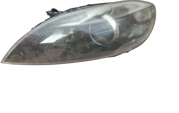 Volvo V40 Headlight/headlamp 31283334