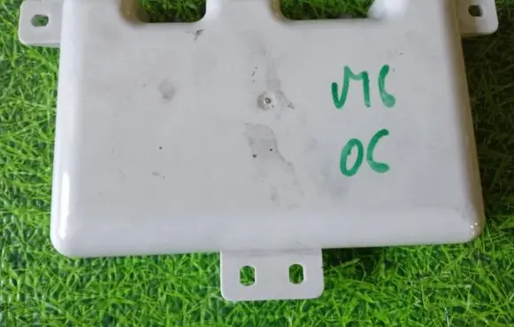 BMW M6 Aerial antenna amplifier 6957348 21367510 28009458