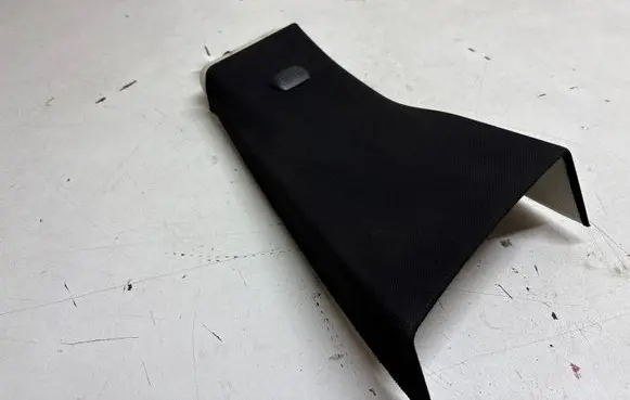 BMW 6 F06 Gran coupe (B) pillar trim (top) 8054074 863900904