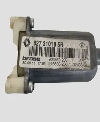 Renault Megane III Rear door window regulator motor 827310185R 966362200 910836200