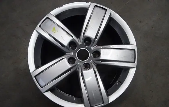 Volkswagen Crafter R18 alloy rim 2H6601025B