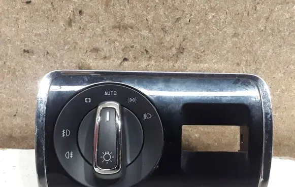 Skoda Superb B6 (3T) Light switch 3T0941431B