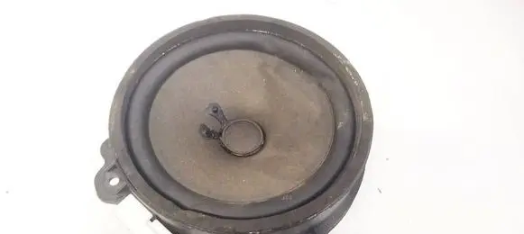 Chevrolet Captiva Front door speaker 25907868