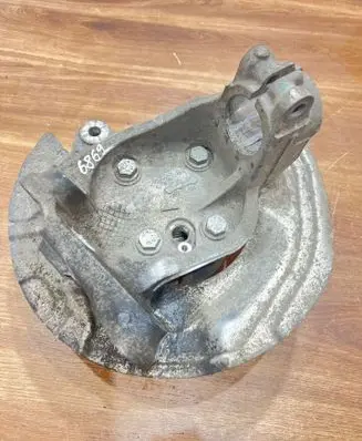 BMW 3 E90 E91 Front wheel hub 6773209