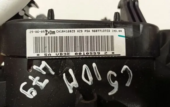 Citroen C5 Steering wheel airbag 96877137ZD 52004300035