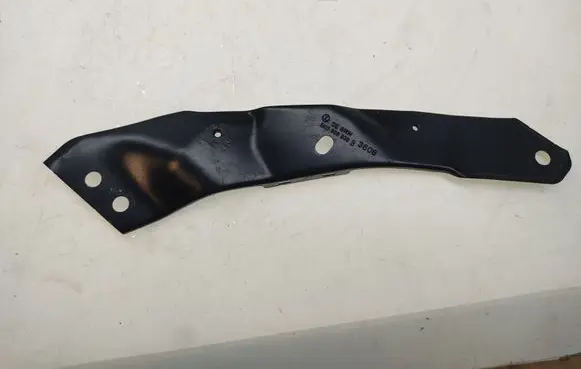 Volkswagen Golf VI Radiator support slam panel bracket 5K0806930B