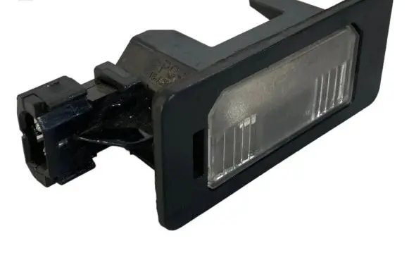 BMW 5 E39 Number plate light 15A293B