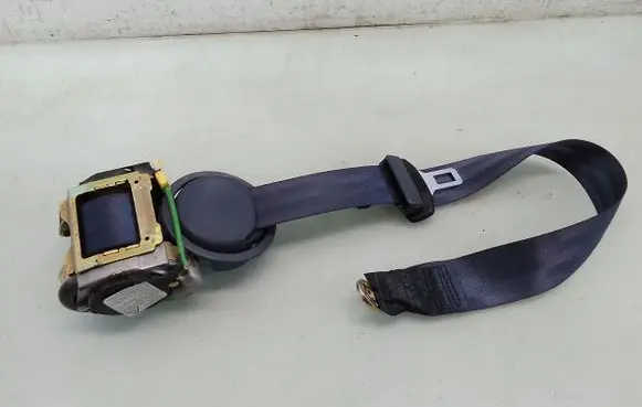Audi A8 S8 D2 4D Rear seatbelt 566205921B