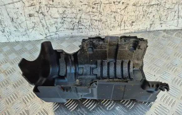 Volkswagen Golf Plus Other engine bay part 03C103502M