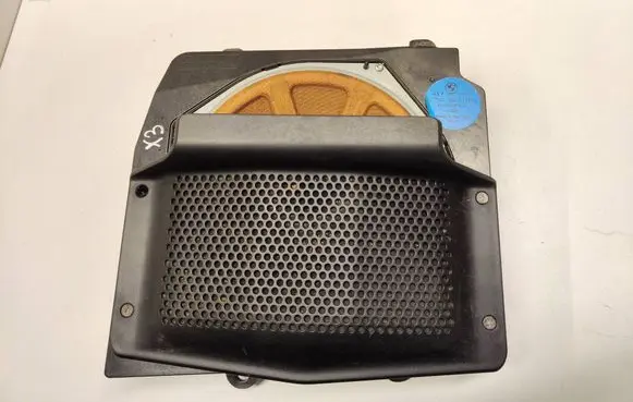 BMW X3 E83 Subwoofer speaker 6990104 5334171 4913430974