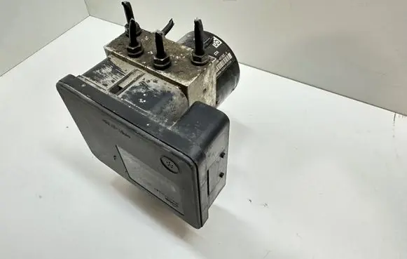 Volkswagen Jetta V ABS Pump 1K0614517R 10020601824