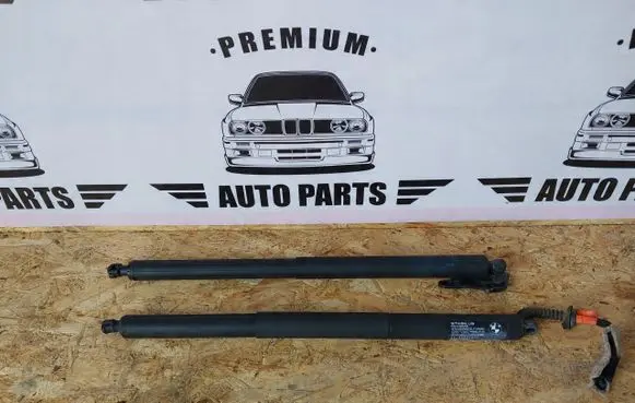 BMW X1 F48 F49 Tailgate/trunk strut/damper 74818057481807
