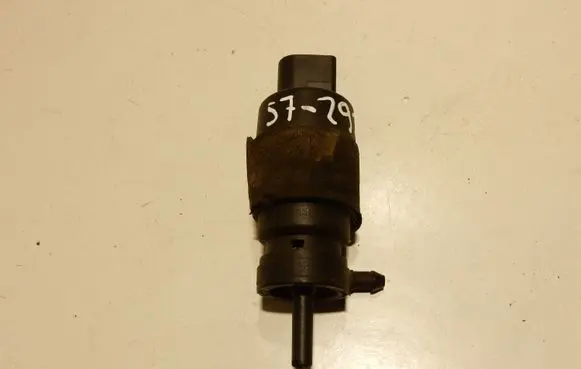 Audi A6 S6 C6 4F Windscreen/windshield washer pump 1J5955651 57292