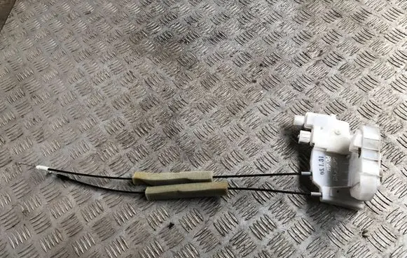 Subaru Legacy Front door lock 61031AG022 61039AG000