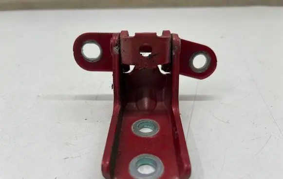 KIA Stinger Front door upper hinge 