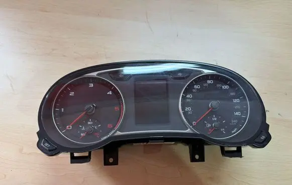 Audi A1 Speedometer (instrument cluster) A2C53331519