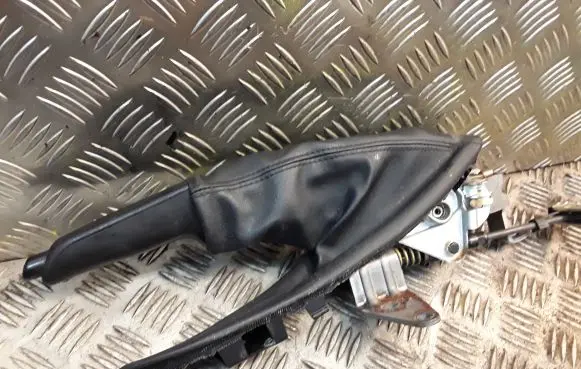 BMW 1 E81 E87 Hand brake release handle 7125110