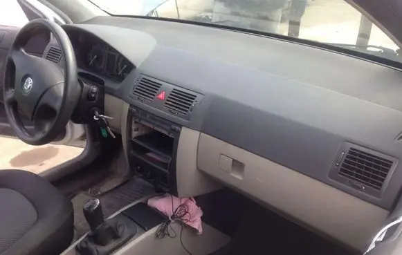 Skoda Fabia Mk1 (6Y) Dashboard brak