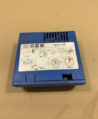 Audi A6 S6 C5 4B Tire air pump compressor 8D0012615B