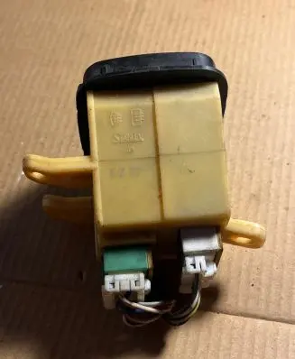 Mazda Xedos 6 Seat heating switch