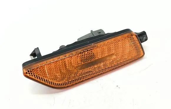 Front indicator light