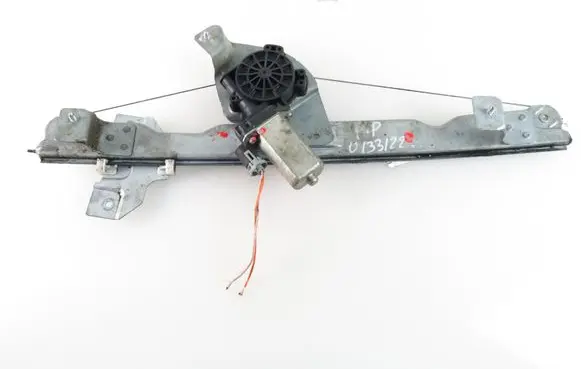 Dacia Sandero Front door window regulator with motor 82007338280