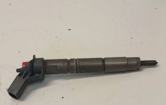Mercedes-Benz ML W164 Fuel injector A642070 A6420701387 0445115064