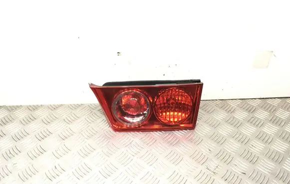 Honda Accord Tailgate rear/tail lights E138557 P3214R