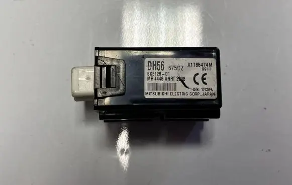 Mazda Premacy Keyless (KESSY) go control unit/module DH56675DZ X1T85474M