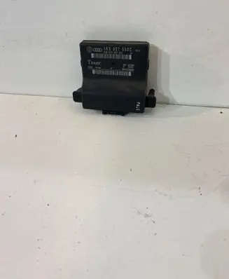 Volkswagen Golf V Gateway control module 1K0907530C 1K0907951
