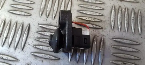 Nissan Primera Front door sensor 