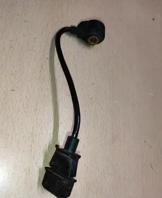 Hyundai i30 Detonation knock sensor 392502A700