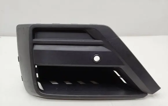 Volkswagen Crafter Front bumper lower grill 7C0853665