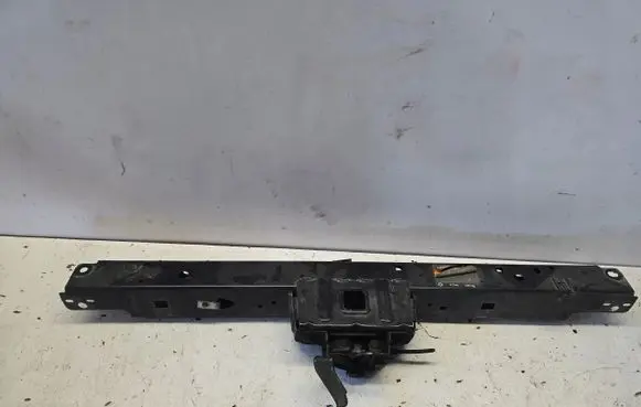 Opel Zafira C Radiator support slam panel 
