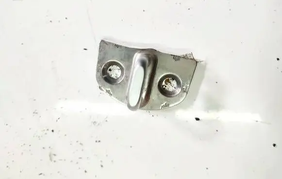 Skoda Fabia Mk1 (6Y) Front door lock loop/hook striker 