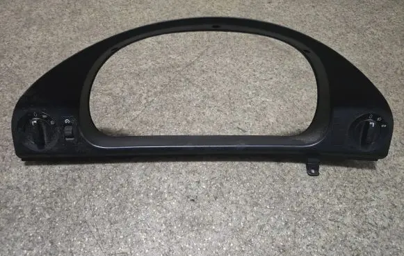 BMW 5 E39 Dashboard trim 8159735