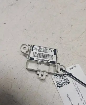 Opel Zafira A Airbag deployment crash/impact sensor 09133264
