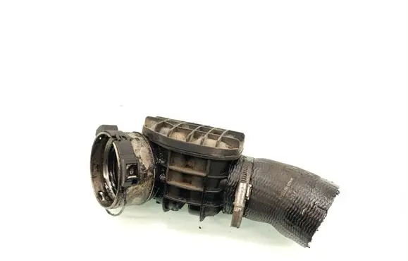 Volvo V40 Intercooler hose/pipe 31370187