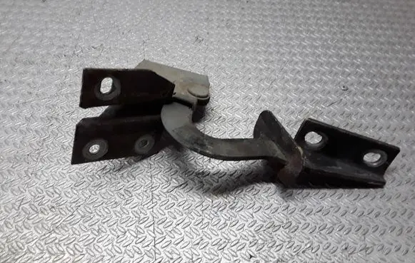 Jeep Cherokee Engine bonnet/hood hinges