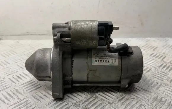 Toyota Avensis T270 Starter motor MS4280004920 281000R010