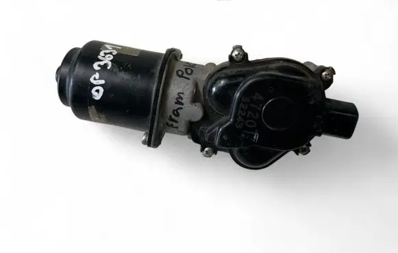 Mitsubishi Lancer Wiper motor
